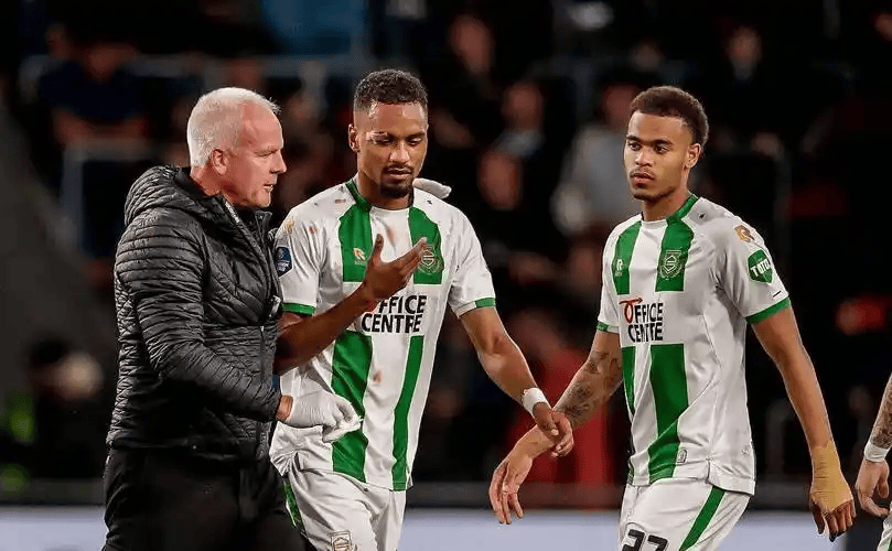 荷甲今晚再迎强敌；迈阿密热火临场应变；主帅态度：态度坚定；临场指挥获称赞的简单介绍