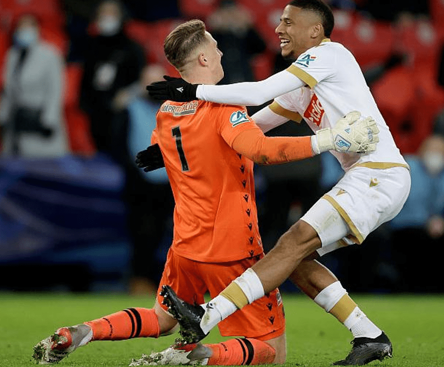 包含集结日达拉斯独行侠单刀错失——法国杯节点到来，压力陡增，阵容厚度经受考验的词条-九游体育app